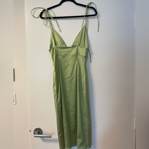 Wilfred Zadie Dress | Aritzia | 4 - Picture 6 of 8